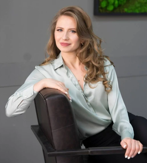 Юлия Склярова